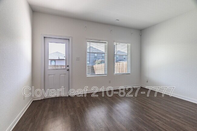 Building Photo - 6618 Cibolo Springs