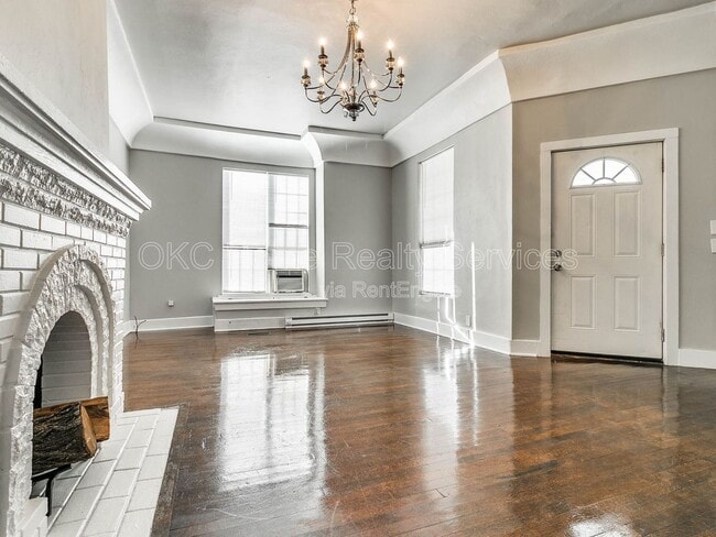 Building Photo - 1740 NW 11th St