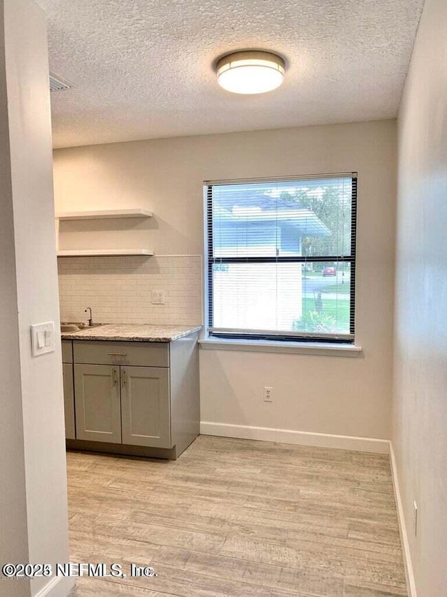 Building Photo - 101 Cordova Reina Ct