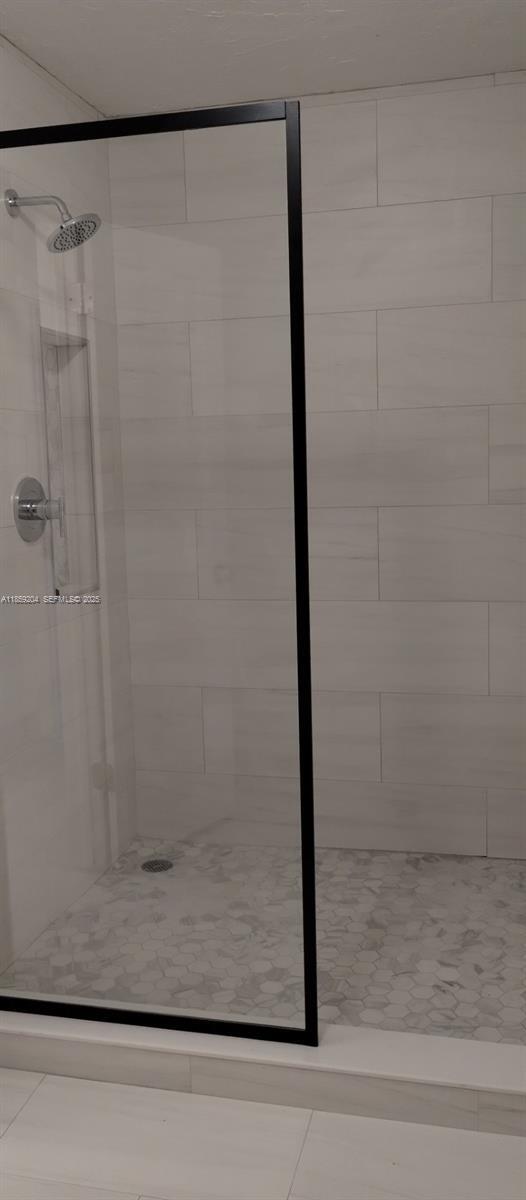 Building Photo - 9719 N New River Canal Rd