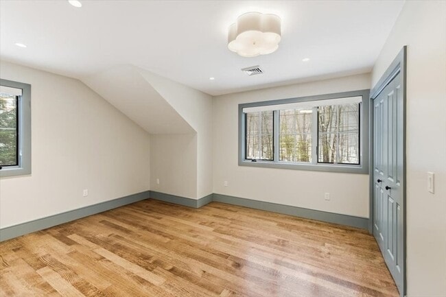 Building Photo - 22 Kruger Rd