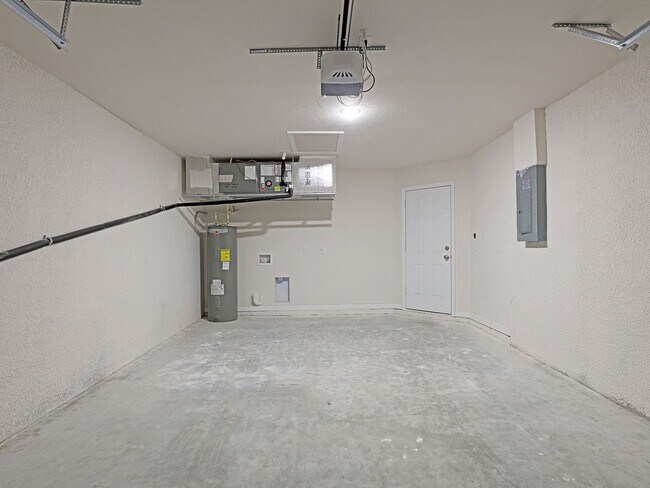 Building Photo - Cape Coral 828