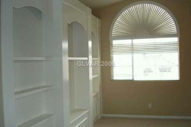 Building Photo - 1254 Autumn Wind Way