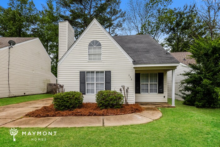 Primary Photo - 352 N Grove Cir