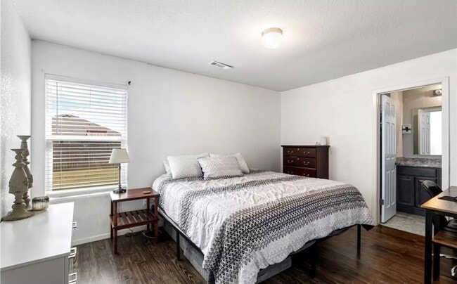 Building Photo - 801 NW 68th Ave