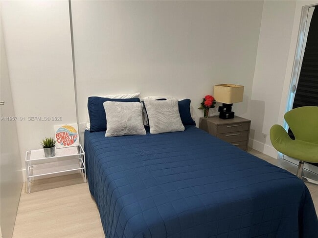 Building Photo - 240 Galen Dr