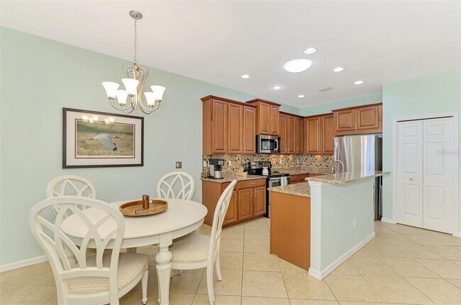 Building Photo - 9022 Coachman Dr