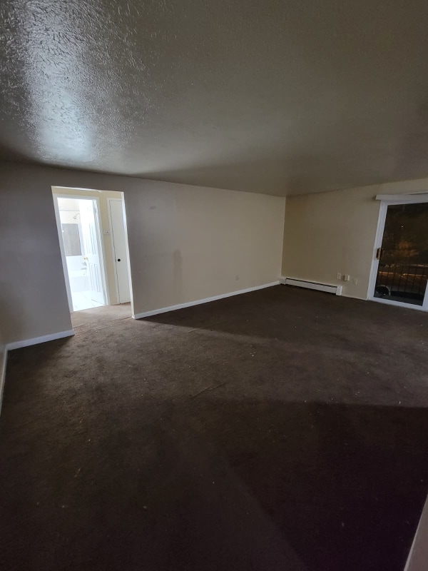 Building Photo - 13540 Superior Rd