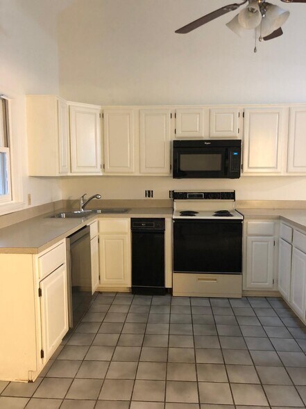 Building Photo - 112 Goodner Ln