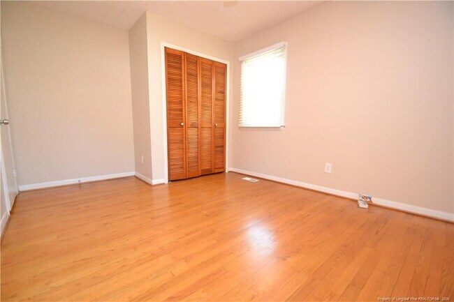Building Photo - 5133 Lundy Dr
