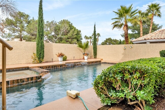 Building Photo - 2217 Harbor Cliff Dr