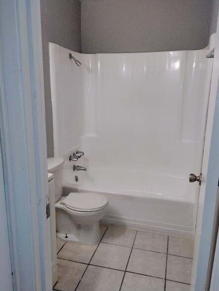 Building Photo - 1120 Sherron Ave