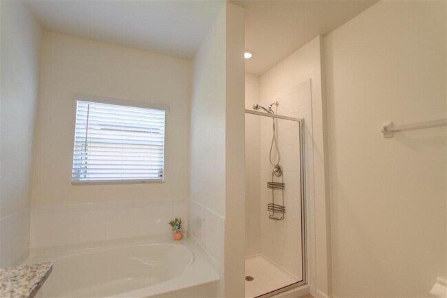 Building Photo - 3713 Whimsical Cir