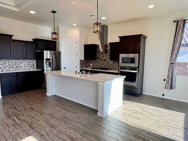 Building Photo - 5208 Bullseye Rd NE