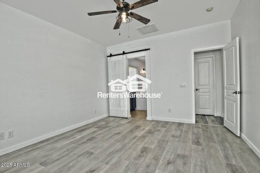 Building Photo - 4648 S Emery