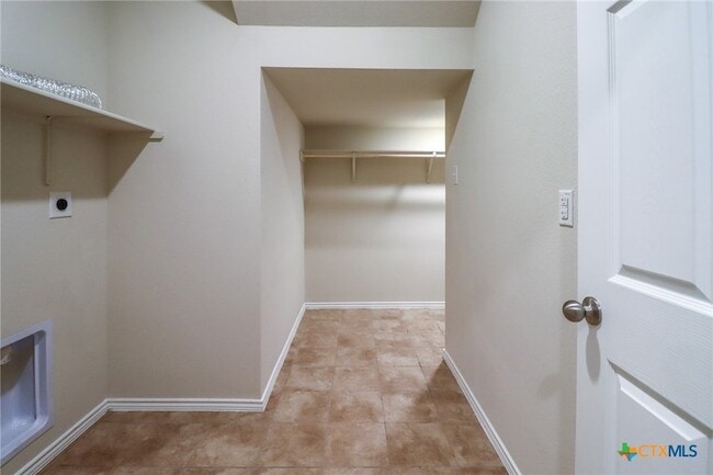 Building Photo - 3807 Malmaison Road