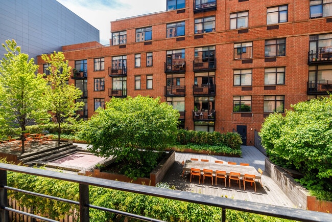 Interior Photo - Court House Apartments
