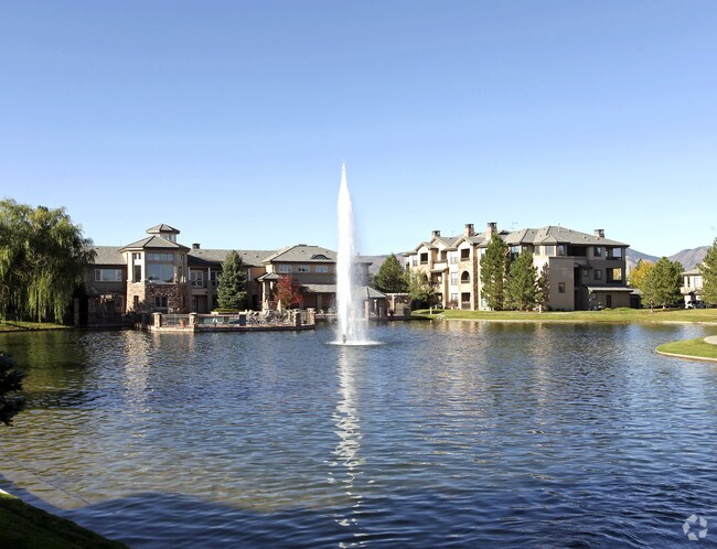 Lake - Camden Lakeway