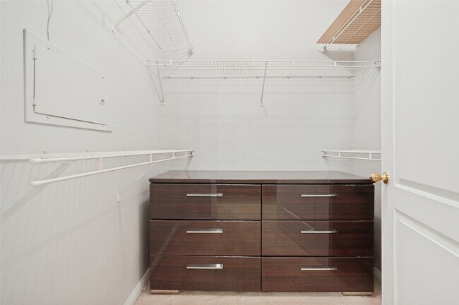 Building Photo - 3225 Turtle Creek Blvd