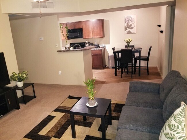 Building Photo - 2bd/2ba West-Flagstaff Condo! - Near NAU/CCC! On NAU Bus Route! Students & Pets OK!!! Avail. July...