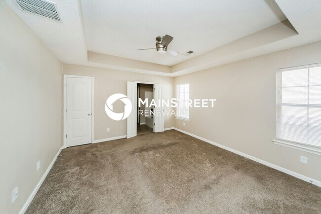 Building Photo - 3 Bedroom Pet-Friendly Home in Memphis, TN with Main Street Renewal