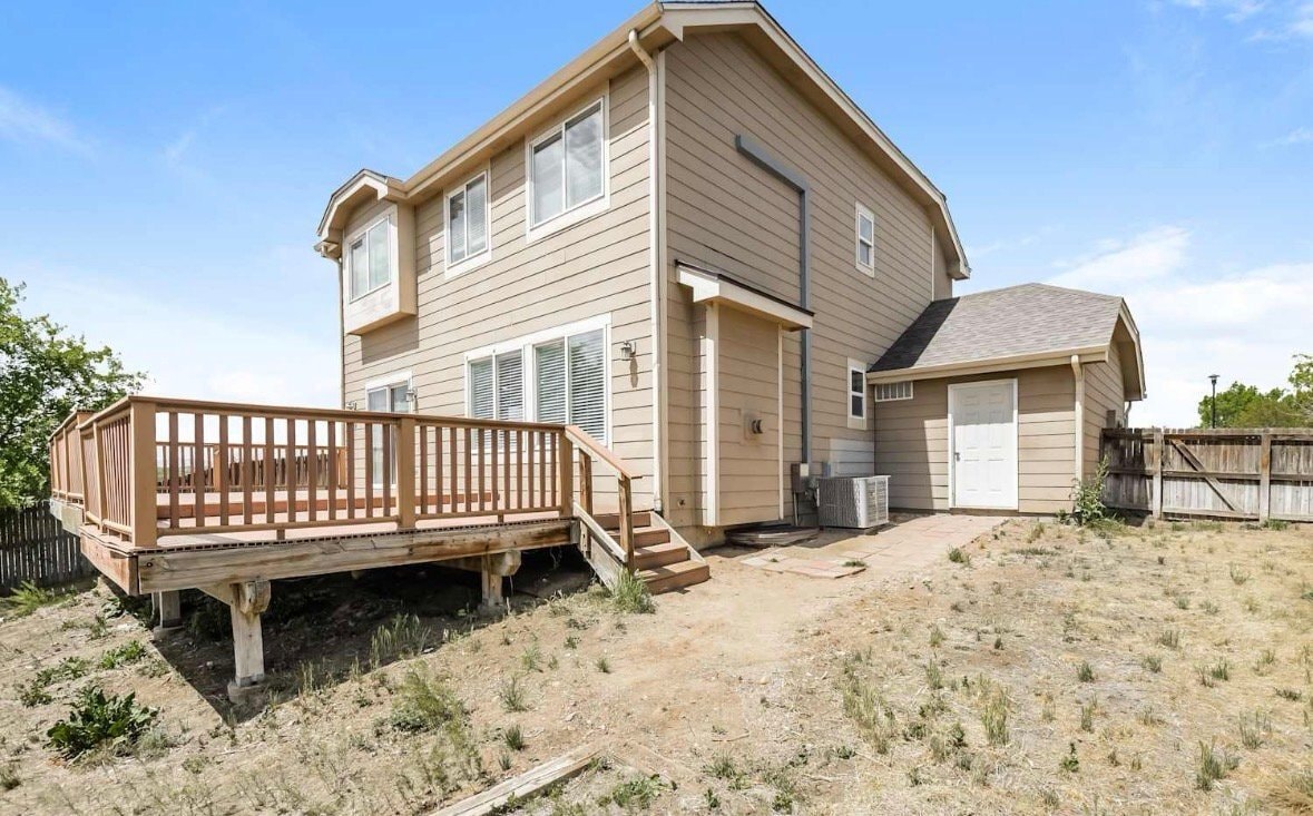 Building Photo - 9502 E 112th Dr