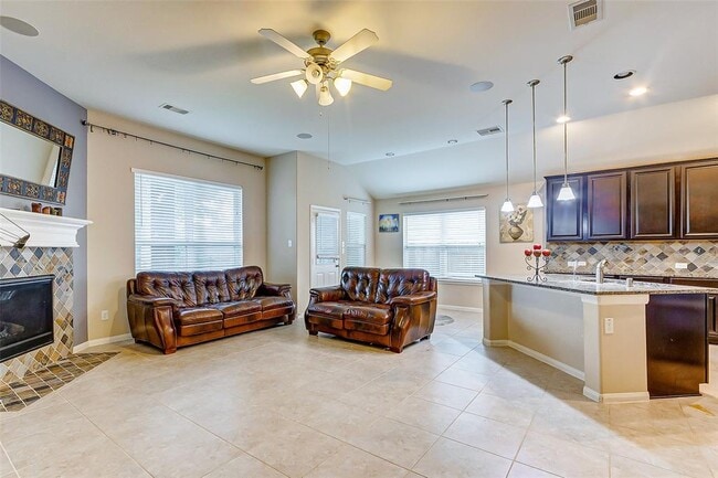 Building Photo - 9419 Sparrow Creek Ct
