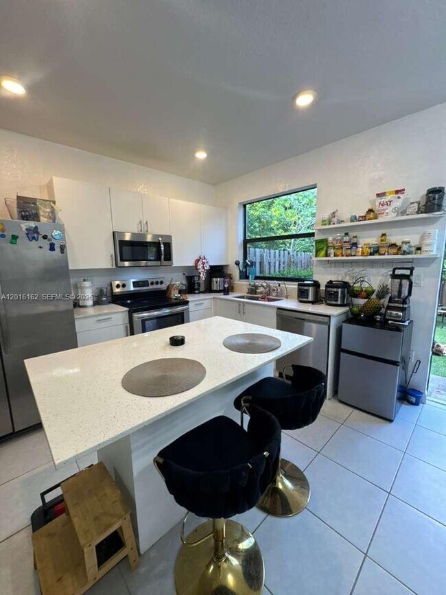 Building Photo - 13241 SW 285th St