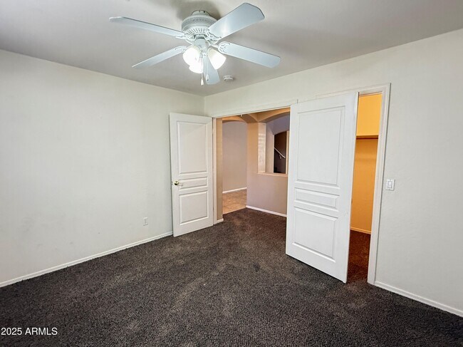 Building Photo - 3363 E Flamingo Ct