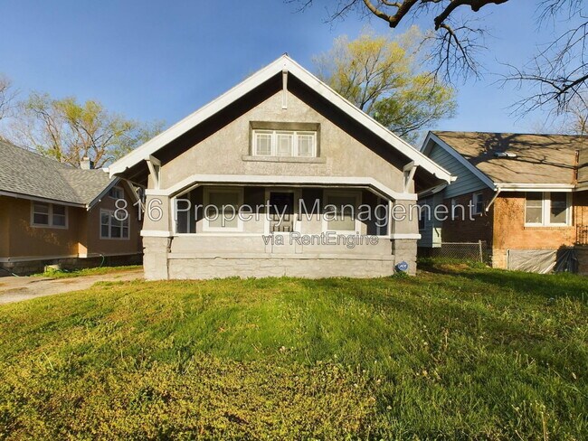 Building Photo - 5912 Paseo Blvd