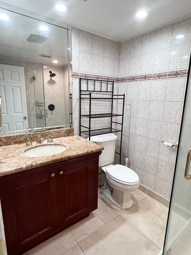 Building Photo - 22924 De Kalb Dr