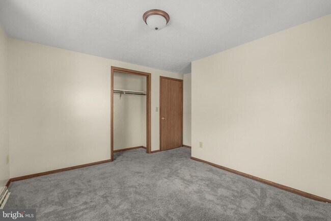 Building Photo - 22397 Armstrong Dr