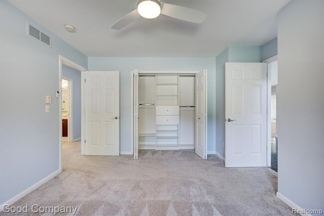 Building Photo - 2924 Wessels Dr