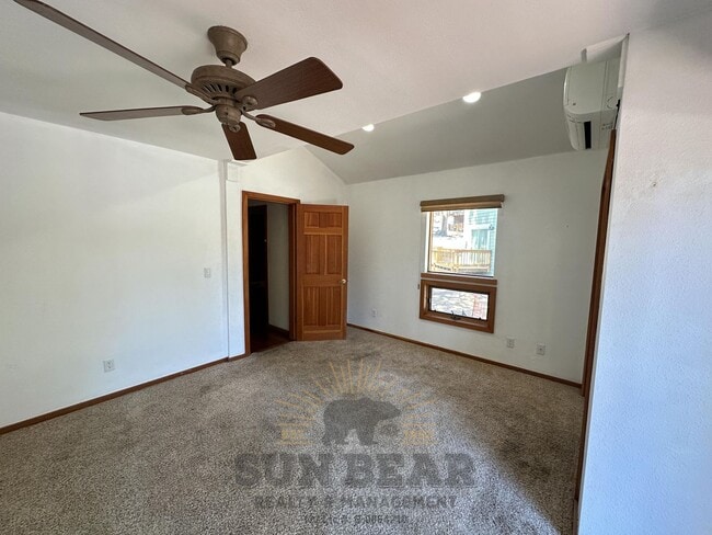 Building Photo - Bright Unfurnished Home with 2 Car Garage!