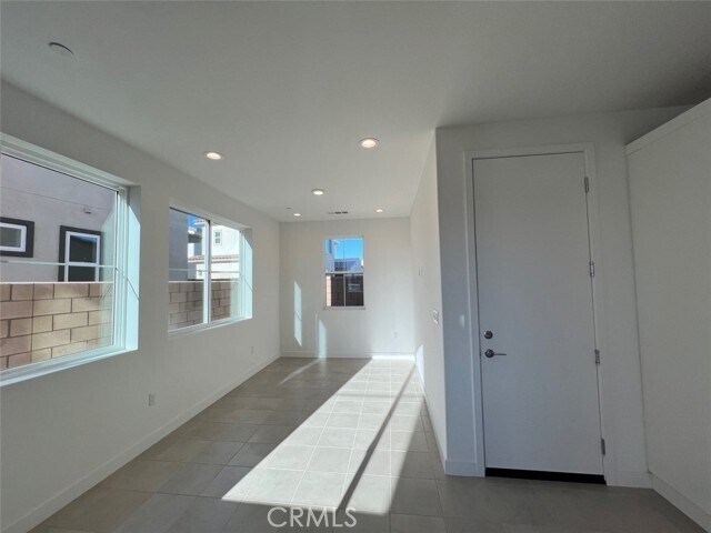 Building Photo - 75189 Aldrich Dr