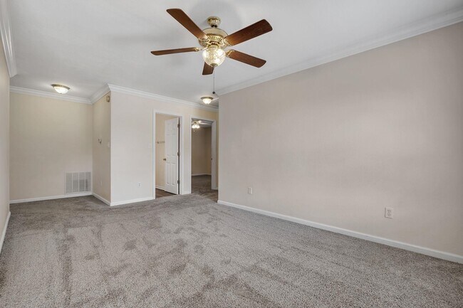 Building Photo - 8313 Elan Dr