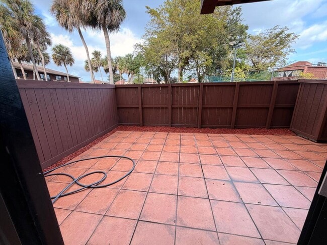 Building Photo - 6303 SW 116th Pl