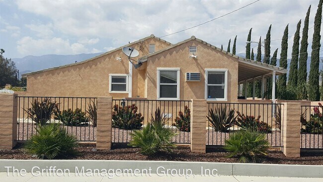 Building Photo - 2 br, 1 bath House - 655 E. WILLIAMS STREET