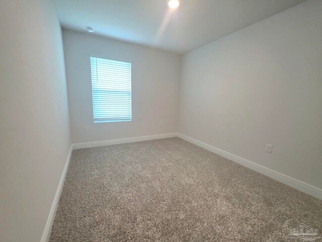 Building Photo - 1306 Leeway Dr