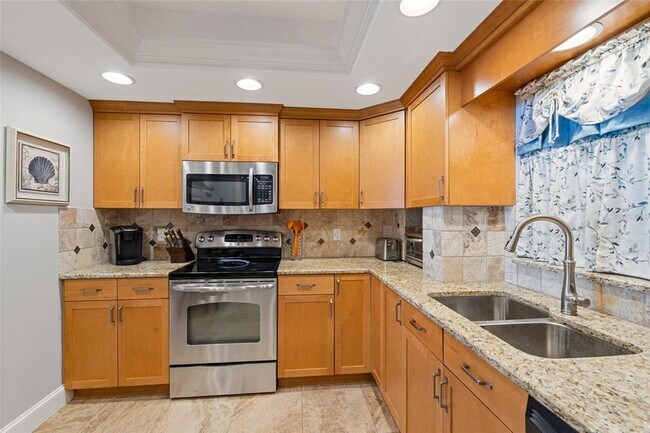 Building Photo - 4950 Gulf Blvd