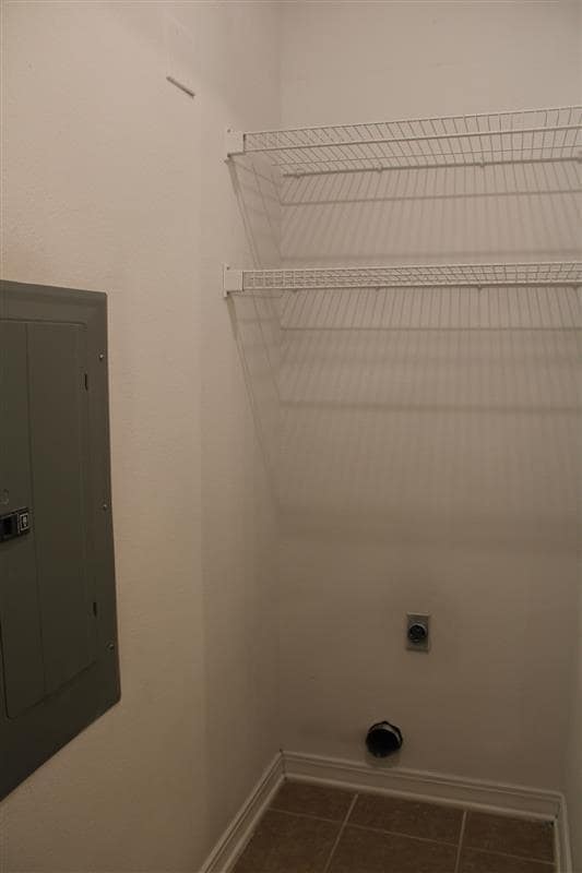 Building Photo - 207 N McGuire Ave