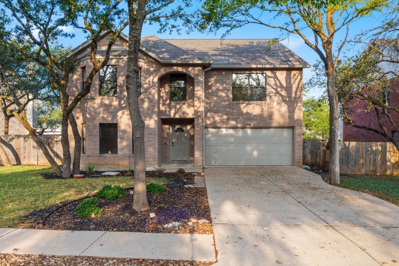 Primary Photo - 2005 Jasper Ln