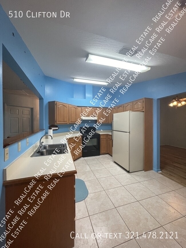 Building Photo - 510 Clifton Dr