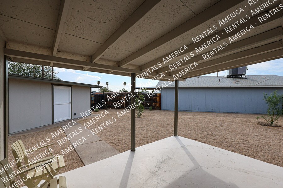 Building Photo - 13861 N 48th Ave