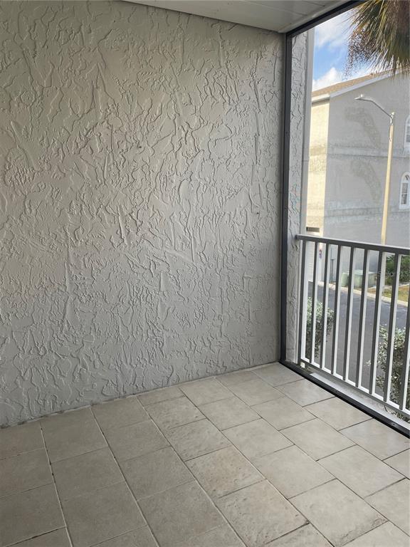 Building Photo - 745 Pinellas Bayway S