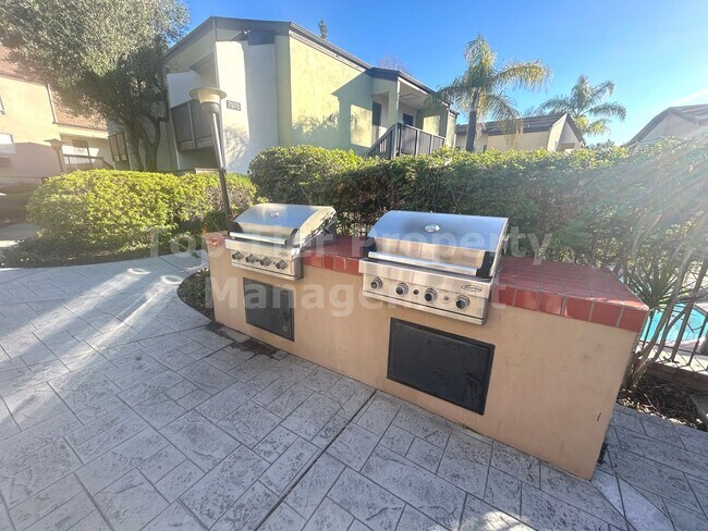 Building Photo - ***Remodeled, 1st Floor Studio Apartment in the Heart of Mission Valley - Available NOW***