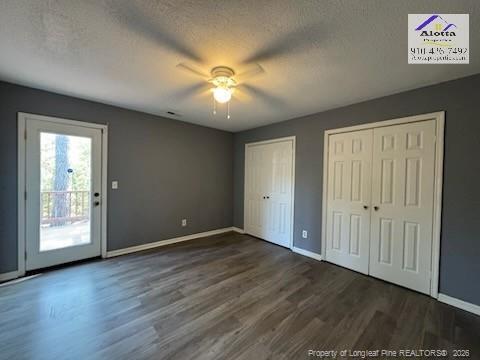 Building Photo - 5716 5 Sisters Ct