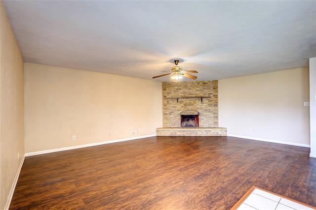 Building Photo - 6901 Sandybrook Dr