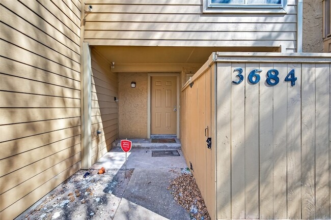 Building Photo - 3684 Ocee St