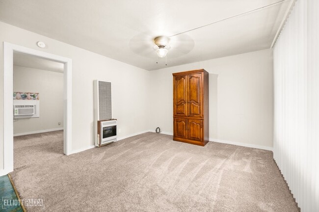 Building Photo - Charming One Bed One Bath In the Garden Di...